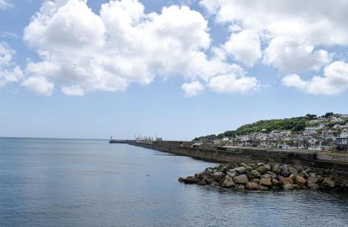 Newlyn House | Hen Joppa