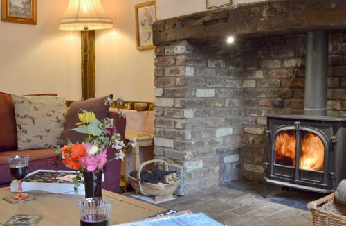 Cowbeech House | Henley Bridge Holiday Cottage