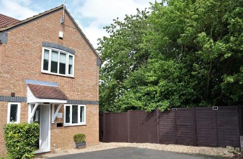 Thrapston House | Heron House