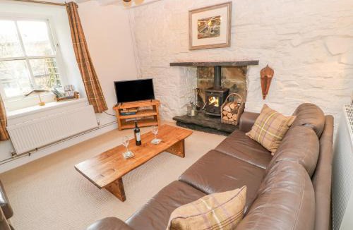 Hawes House | High House