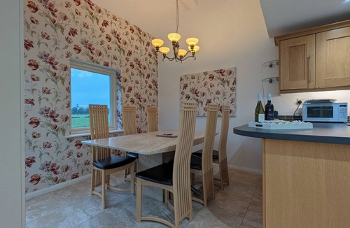 Fourstones Near Bentham House | HIGH VIEW MEADOWS, family friendly in Kirkby Lonsdale