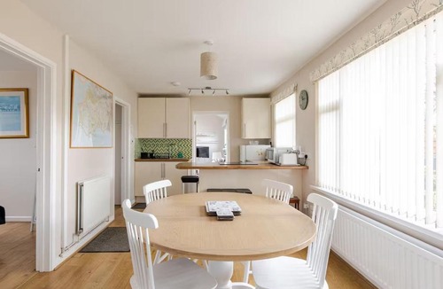 Mumbles House | Highview, extended 2 bedroom house, with view, near coast path