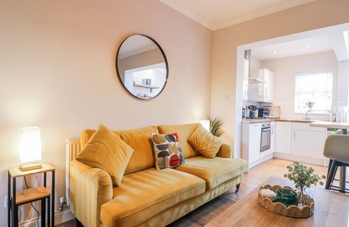 Ashbourne Cottage | Hill View Cottage