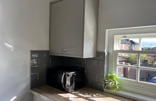 Broseley Apartment | Hillary's Hideaway