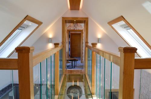 Dalry House | Hillend Stables