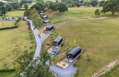 Llandrindod Wells House | Hillside Lodge