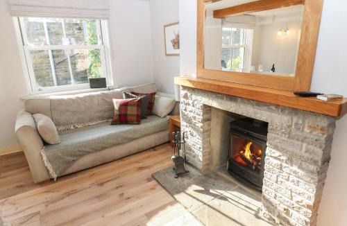 Gayle House | Hillside View