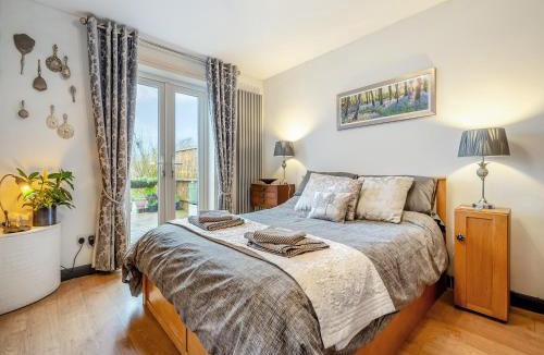 Camelford House | Hindscarth Apartment - Uk39610