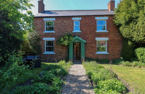 Halam House | Holmhurst