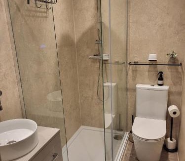 Combs House | Holmleigh Place
