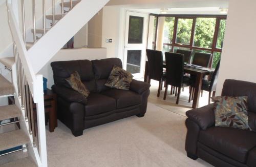 Staveley House | Holy Waters