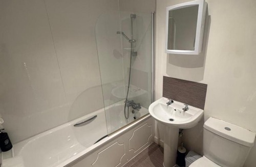 Castleford House | Home from Home 1