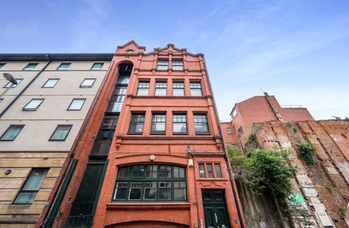 Liverpool City Centre Apartment | Host & Stay | Bands Warehouse VI