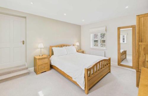 Belford House | Host & Stay - Blue Barn