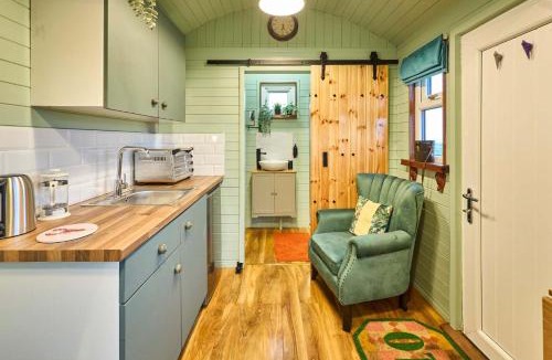 Higher Walton Ski Chalet | Host & Stay - Curlews Rest