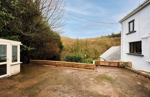 North Buckland House | Host & Stay | Morley Cottage