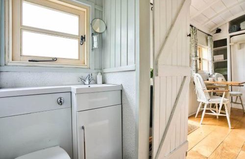 Harleston House | Host & Stay - Shepherds Delight