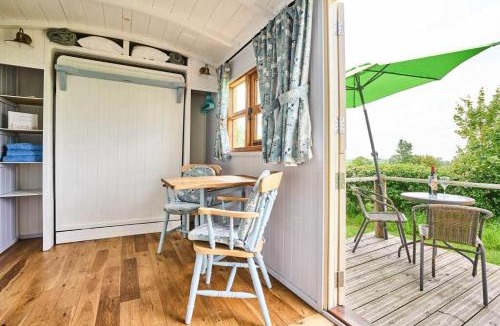 Harleston House | Host & Stay - Shepherds View