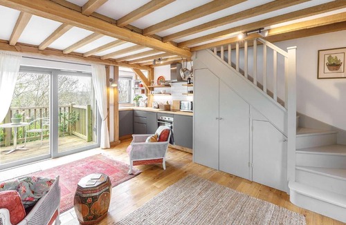 Lewes Apartment | Host & Stay - Tree House