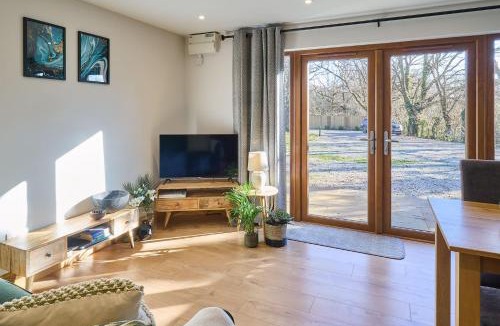 Aldington House | Host & Stay - Willow Barn