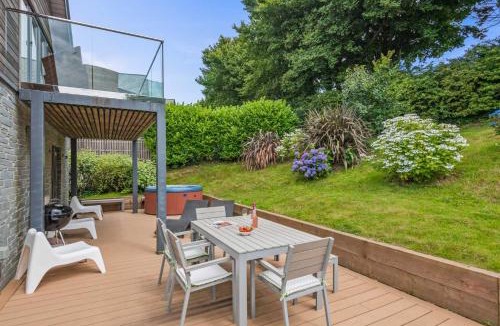 Talland House | House 32
