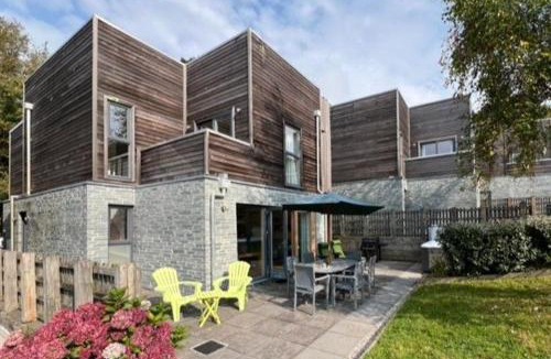 Talland House | House 4