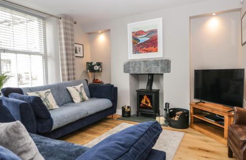 Staveley House | Hugill Cottage