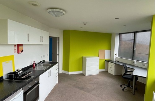 Nottingham City Centre Apartment | Hydrogen