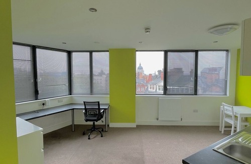 Nottingham City Centre Apartment | Hydrogen