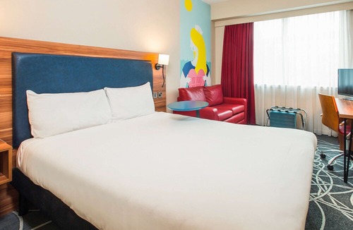 Little Hay Hotel | ibis Styles Birmingham NEC and Airport