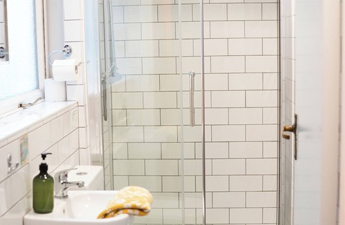 Nottingham City Centre Hostel | Igloo Hybrid - Hostel