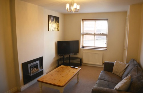 Beverley House | Ingle Mews - Accomadates 1 - 7 people