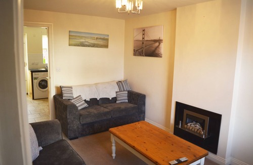 Beverley House | Ingle Mews - Accomadates 1 - 7 people
