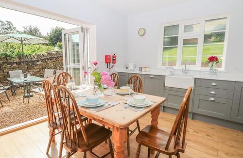 High Peak Cottage | Ingledene