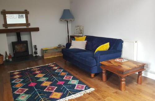 Elgin House | Institution Road