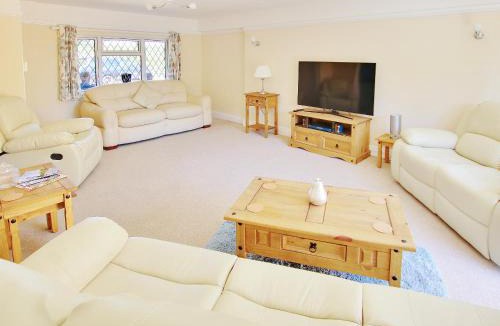 Netley House | Irenic Lodge