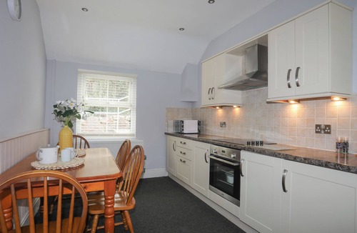 Llandudno Junction Cottage | Islwyn