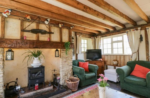 Woolverton House | Ivy Cottage