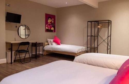 Wallsend Hotel | Izzy hotel ltd