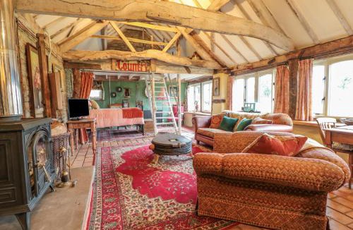 Gloucester House | Jackdaw's Roost