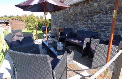 Lifton Cottage | JACOBS BARN, pet friendly, country holiday cottage in Lifton
