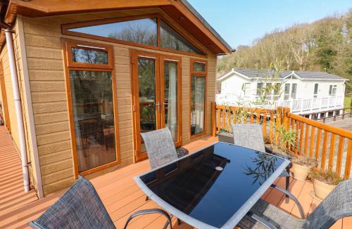Narberth House | Jules 79