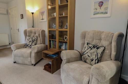 Wool House | June Cottage