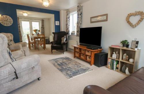 Wool House | June Cottage