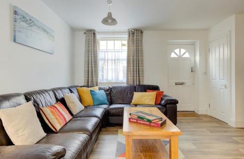 Harwich House | Juniper House