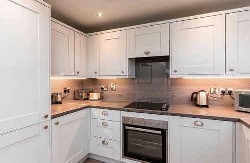 Pickering Cabin | Keldy White Willow Premium, Pickering