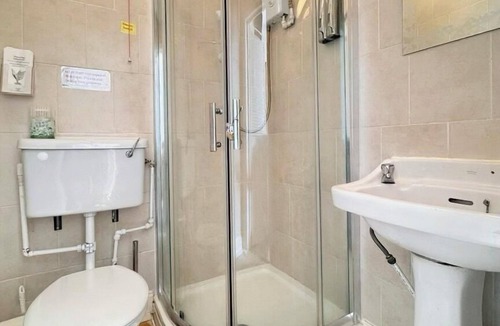 South Shore Hotel | Kendal Hotel