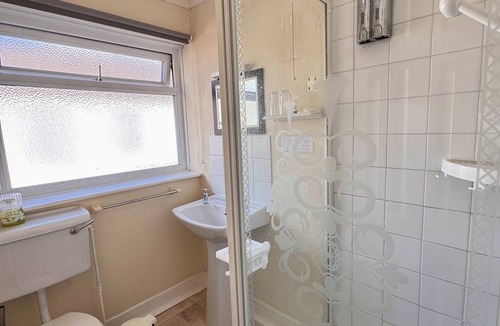 South Shore Hotel | Kendal Hotel