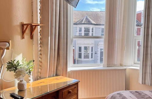 South Shore Hotel | Kendal Hotel
