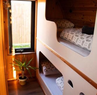 Cromer Other | Kestrel - Pod